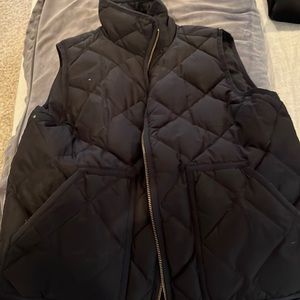 Jcrew black puff vest size m